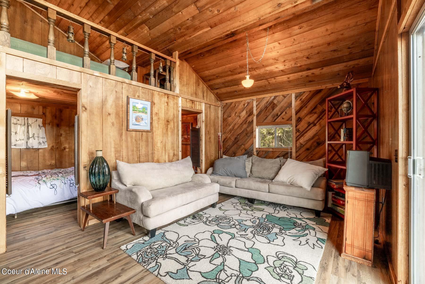 7771 W Channel Ln, Rathdrum, Idaho image 15