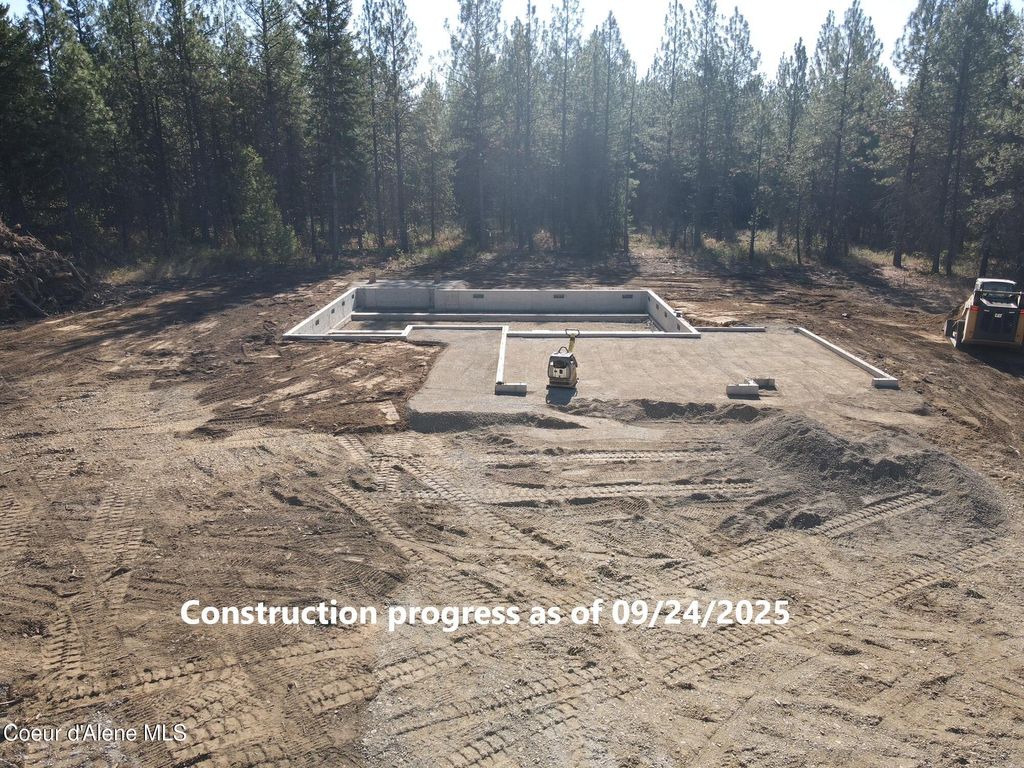 Photo of 7824 Autry, Athol, ID 83801 (MLS # 25-9217)