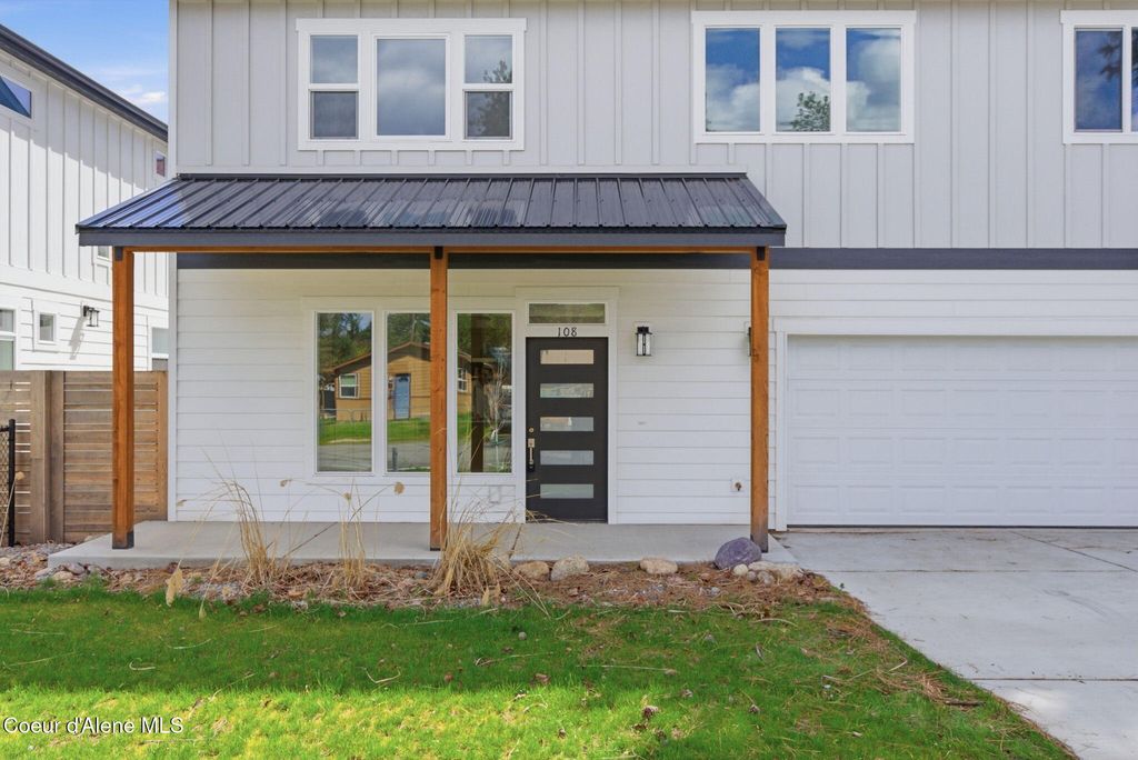 Photo of 108 10th Ave, Post Falls, ID 83854 (MLS # 26-4039)