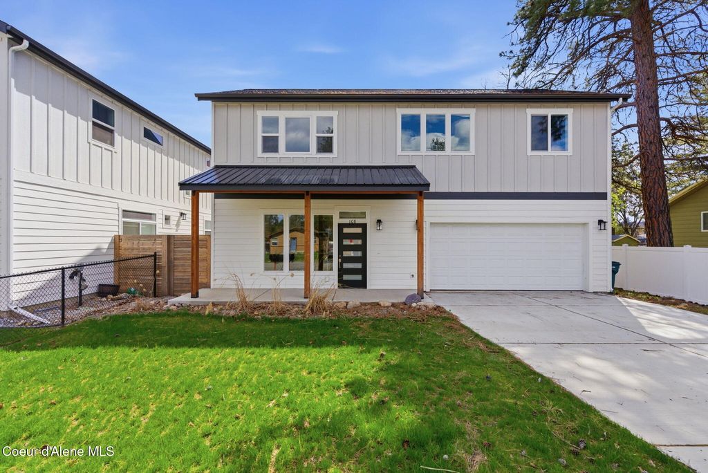 Photo of 108 10th Ave, Post Falls, ID 83854 (MLS # 26-4039)