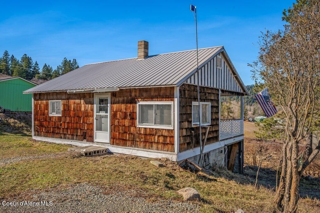 Photo of 18387 Old Lane Road Road, Cataldo, ID 83810 (MLS # 25-11475)