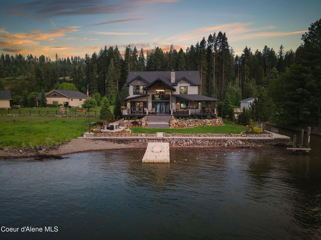 Photo of 518 Hidden Island Island, Coeur dAlene, ID 83814 (MLS # 26-501)