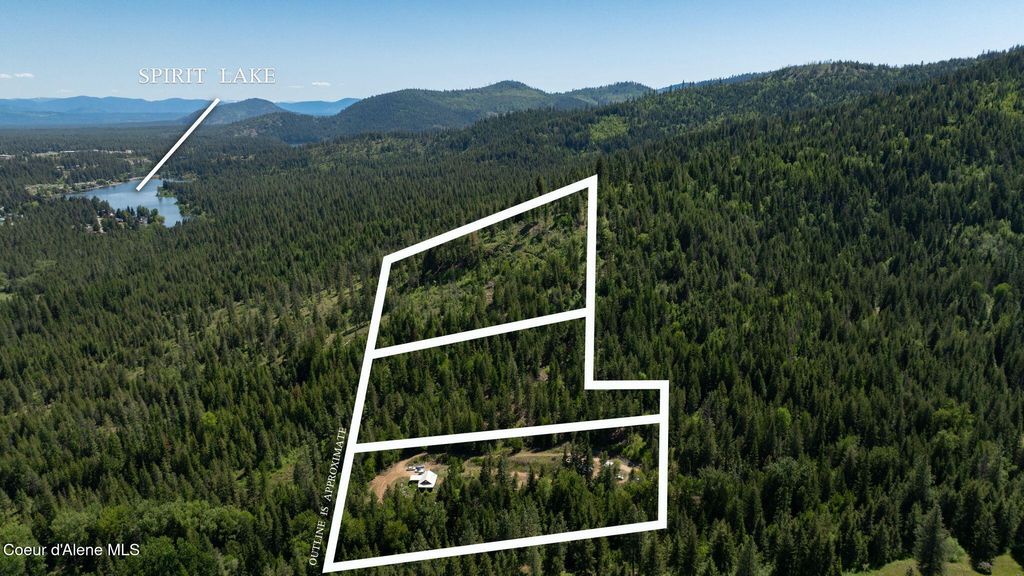 Photo of 7966 NASH Rd, Spirit Lake, ID 83869 (MLS # 25-5350)