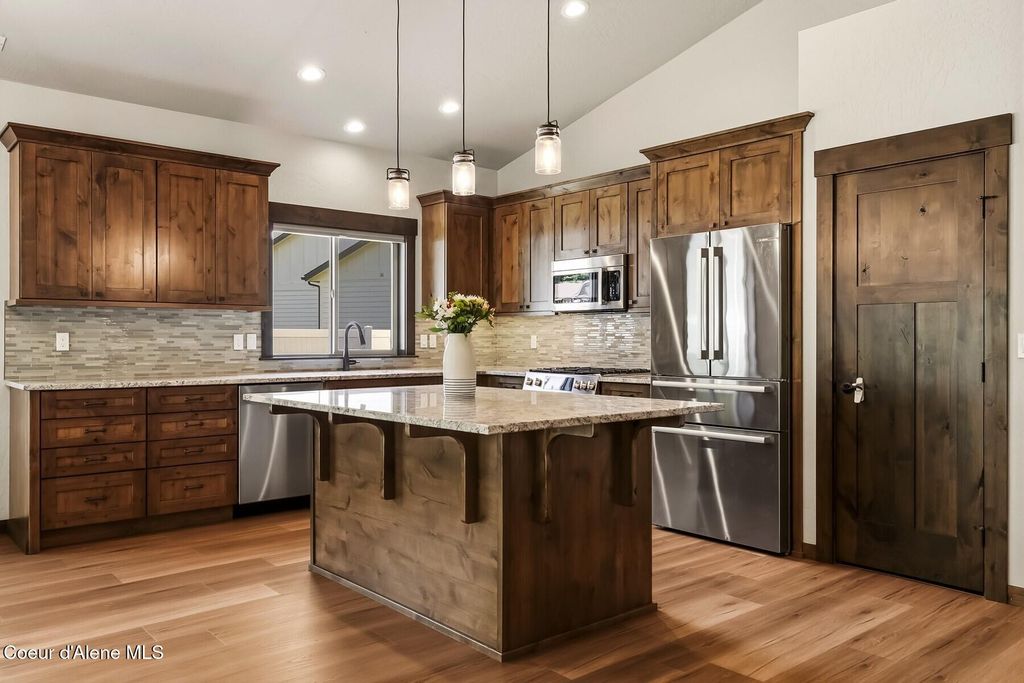 Photo of 1317 Prominence Ct, Sandpoint, ID 83864 (MLS # 26-6628)