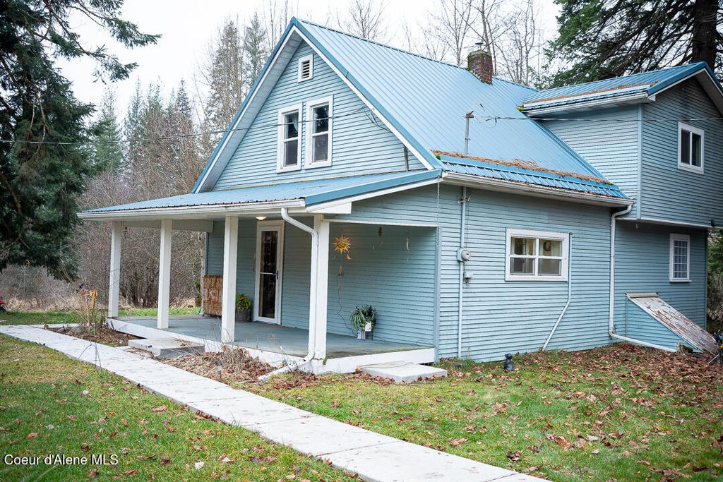 Photo of 27232 Schoolhouse Loop, Cataldo, ID 83810 (MLS # 25-11625)