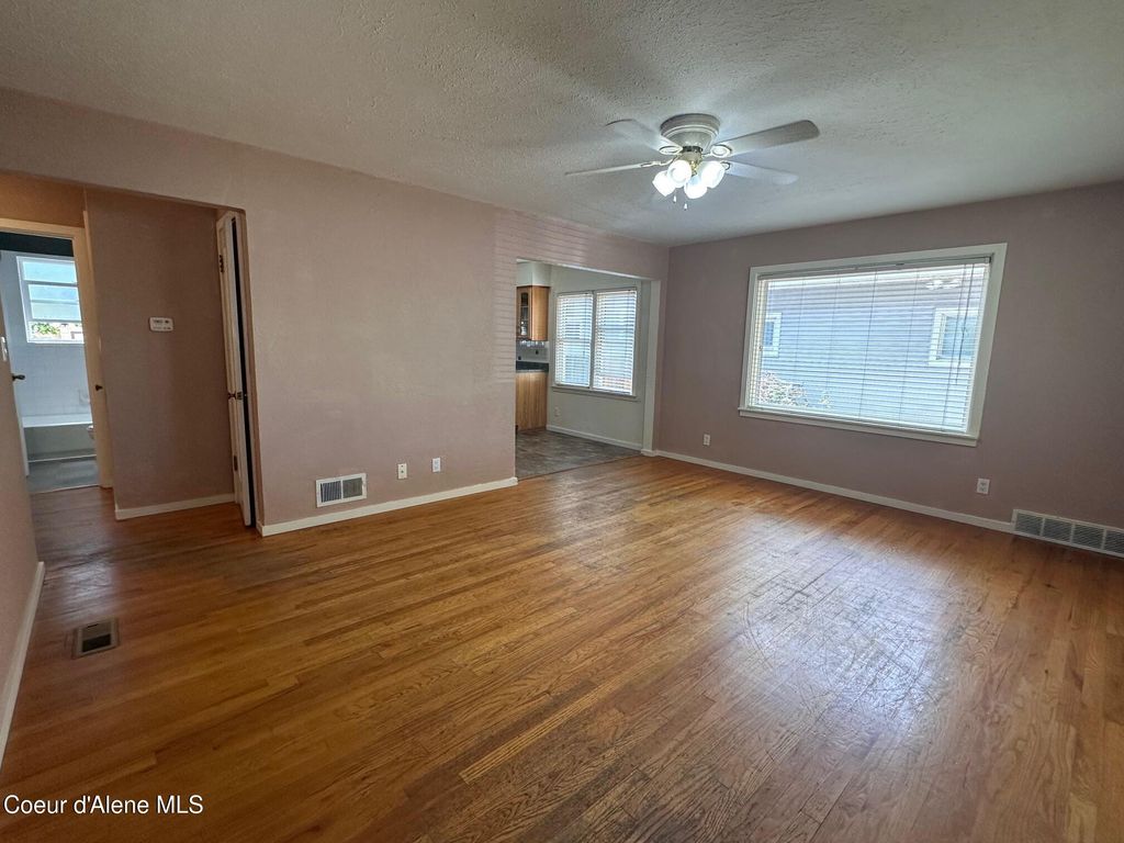 Photo of 1106 COEUR D ALENE Ave, Coeur dAlene, ID 83814 (MLS # 25-9423)