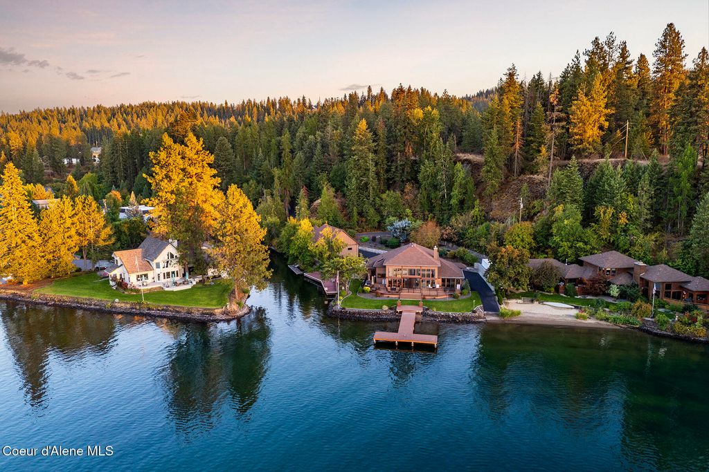 Photo of 5193 Island View View, Coeur dAlene, ID 83814 (MLS # 25-9824)