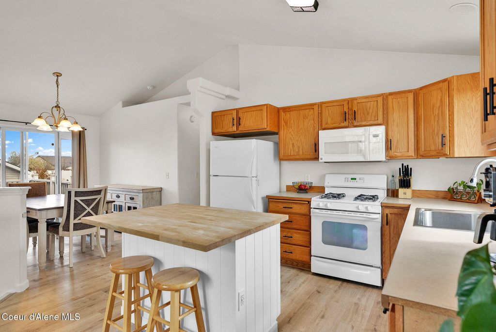 Photo of 2534 Coolwater Dr, Post Falls, ID 83854 (MLS # 26-3957)