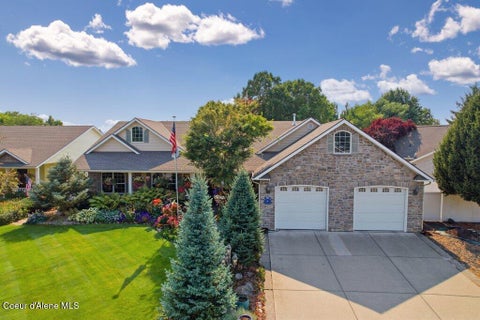 Photo of 3606 Loxton LOOP, Coeur dAlene, ID 83815 (MLS # 26-9227)