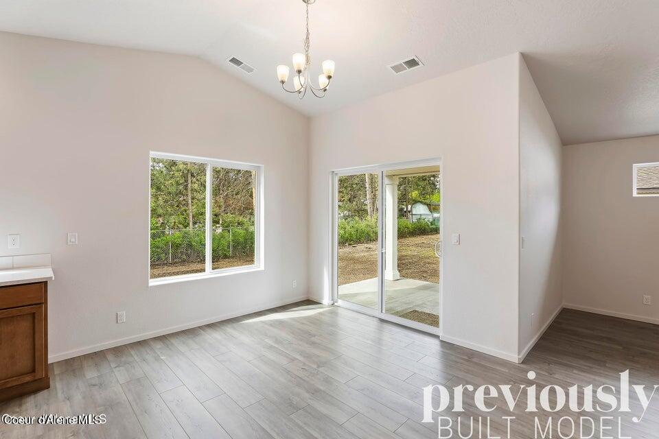 Hayden, Idaho 83835, United States, 3 Bedrooms Bedrooms, ,2 BathroomsBathrooms,Residential,Pending,58119