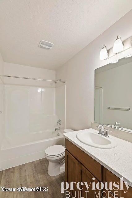 Hayden, Idaho 83835, United States, 3 Bedrooms Bedrooms, ,2 BathroomsBathrooms,Residential,Pending,58119