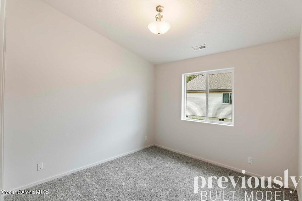 Hayden, Idaho 83835, United States, 3 Bedrooms Bedrooms, ,2 BathroomsBathrooms,Residential,Pending,58119