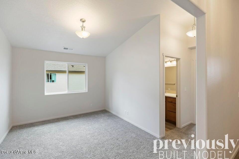 Hayden, Idaho 83835, United States, 3 Bedrooms Bedrooms, ,2 BathroomsBathrooms,Residential,Pending,58119