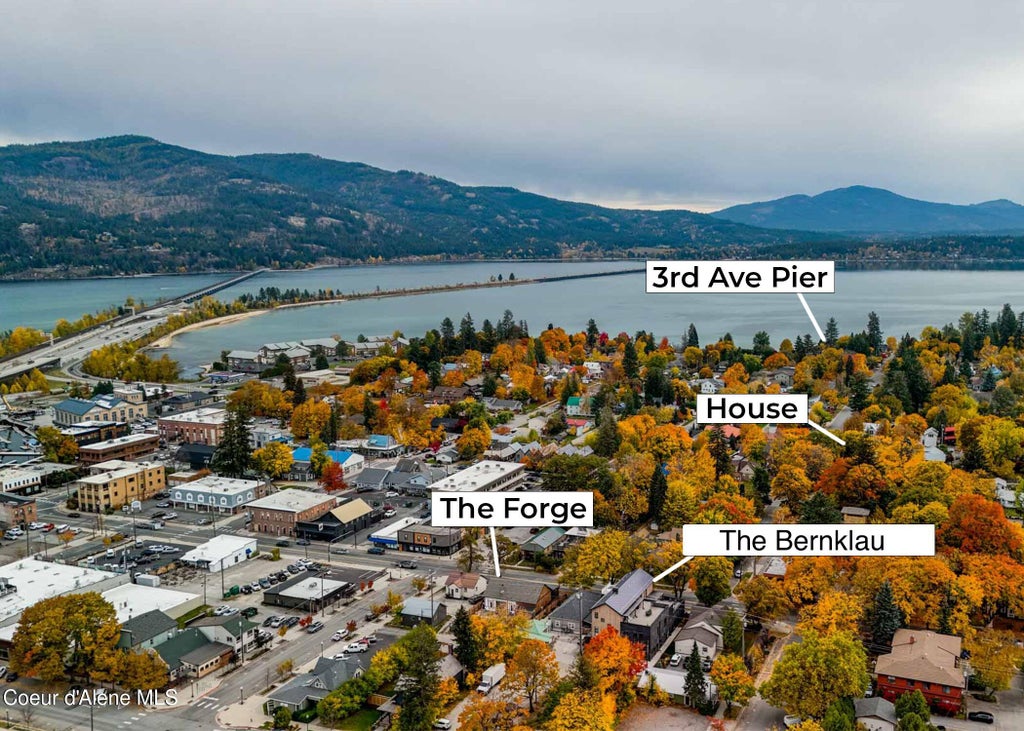 Photo of 216 4th Ave, Sandpoint, ID 83864 (MLS # 26-10344)