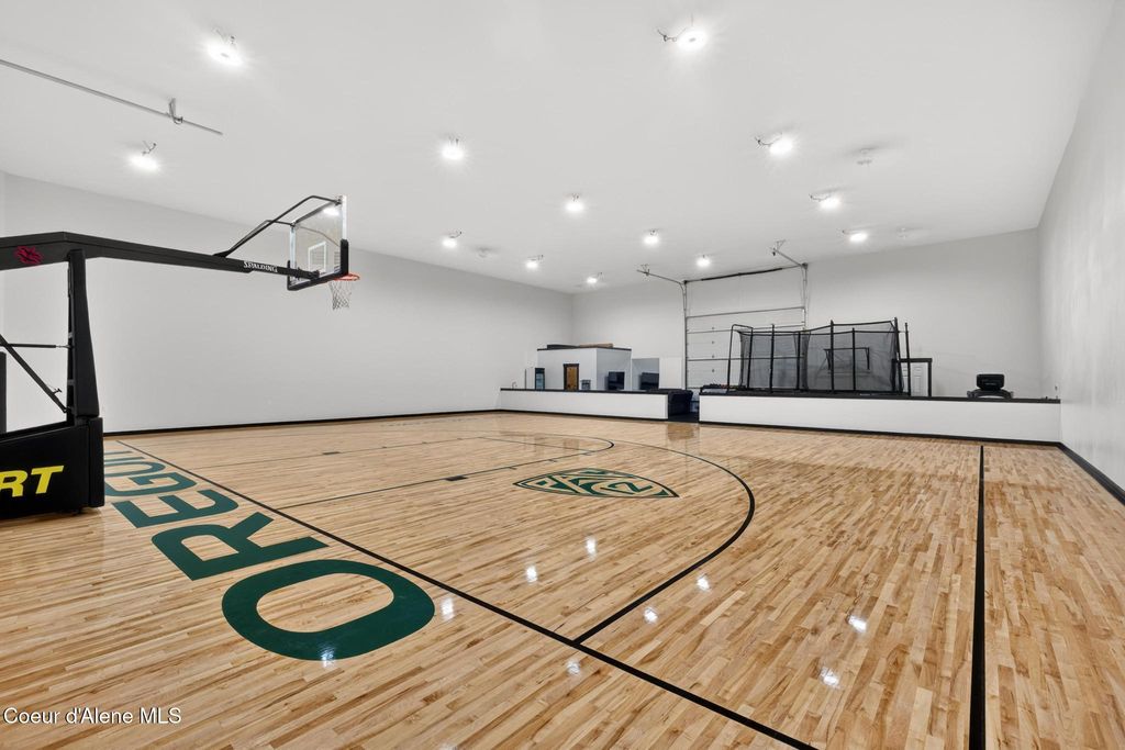 Photo of 3358 LEEBOWE Ct, Hayden, ID 83835 (MLS # 26-3459)