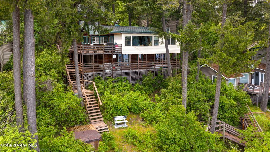 Photo of 448 Rocky Point Loop Loop, Plummer, ID 83851 (MLS # 26-5201)