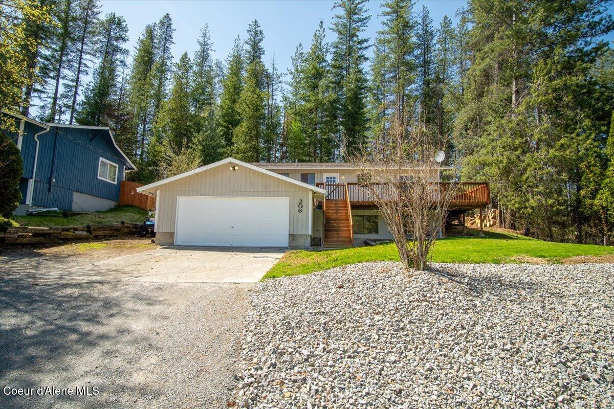 206 Sunrise Dr, Pinehurst, Idaho image 3