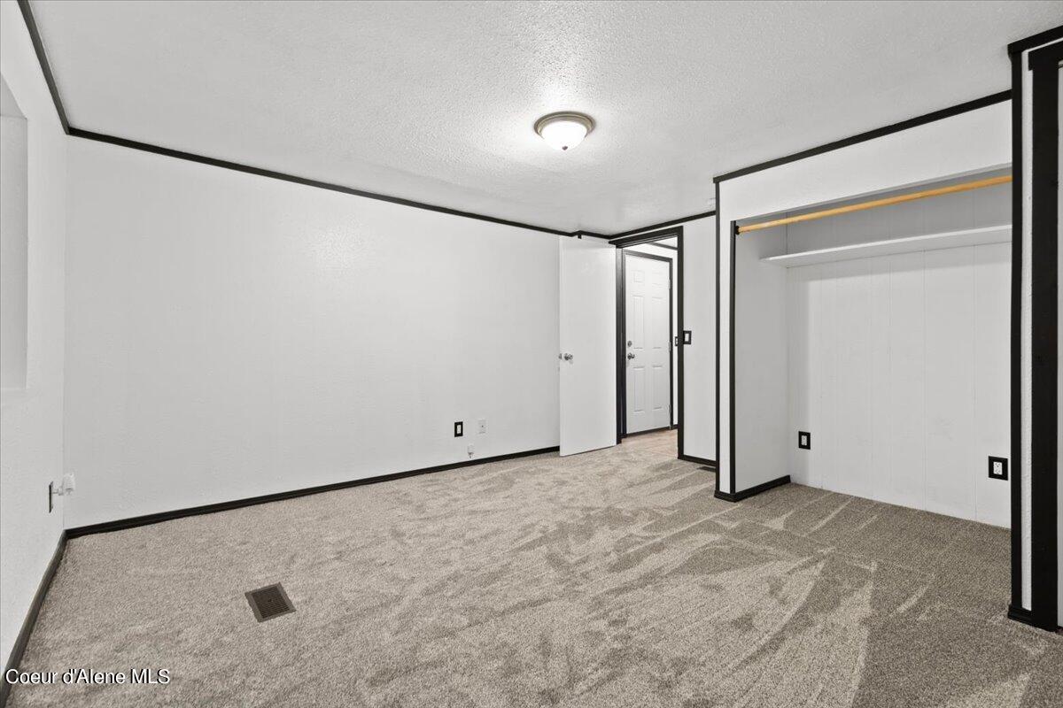 8492 W Park Loop, Rathdrum, Idaho image 21
