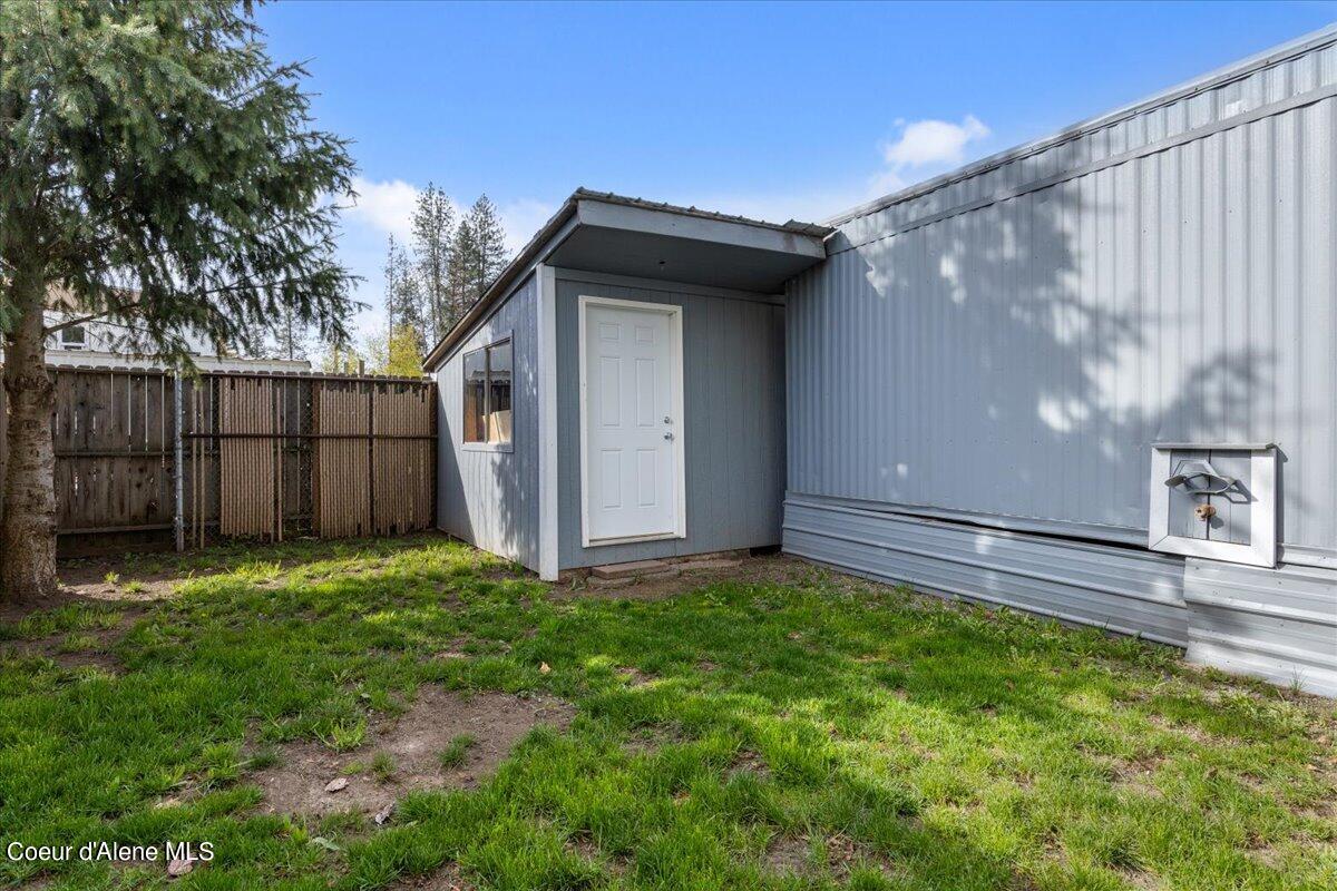 8492 W Park Loop, Rathdrum, Idaho image 23