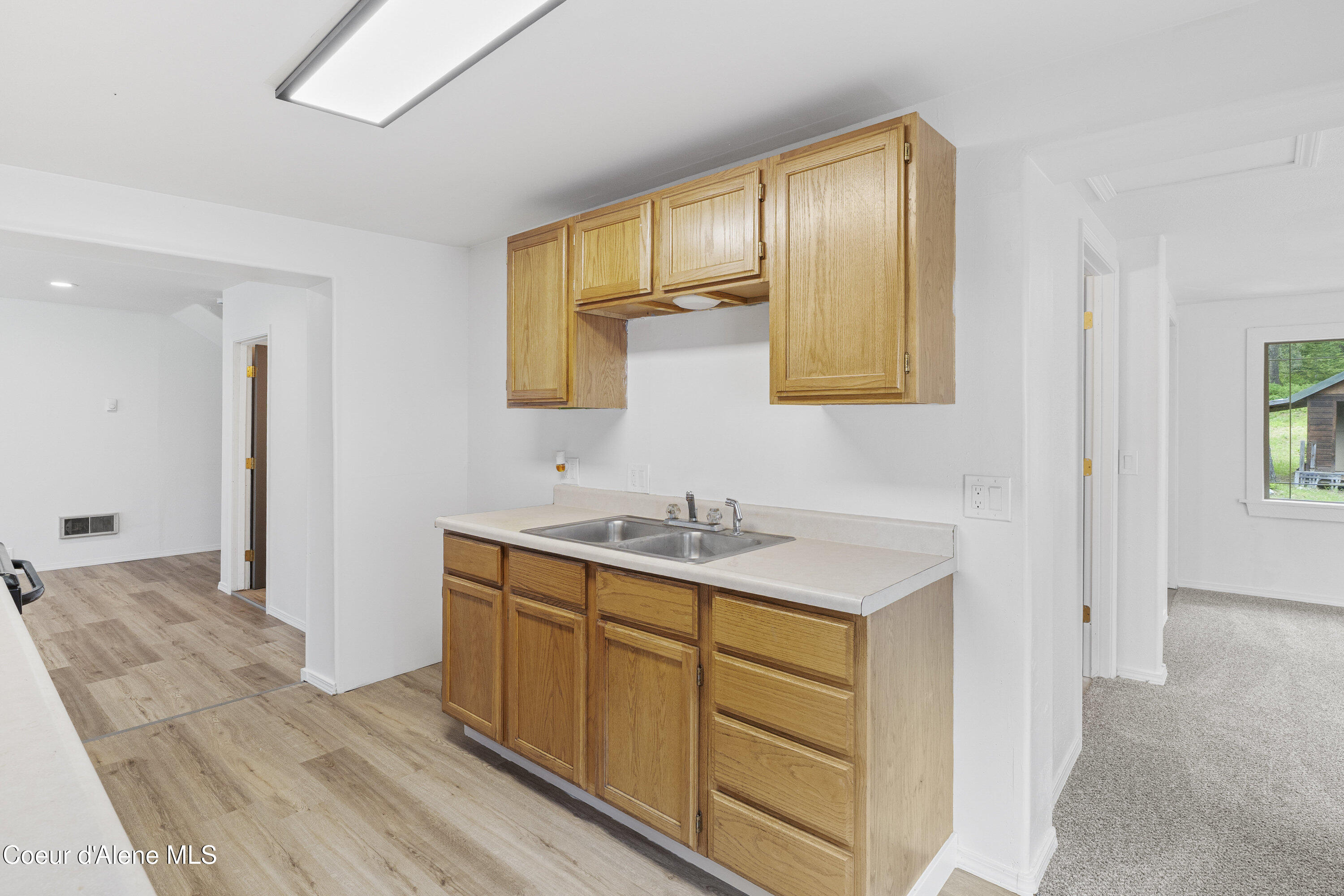 17561 E Perimeter Rd, Athol, Alaska image 11