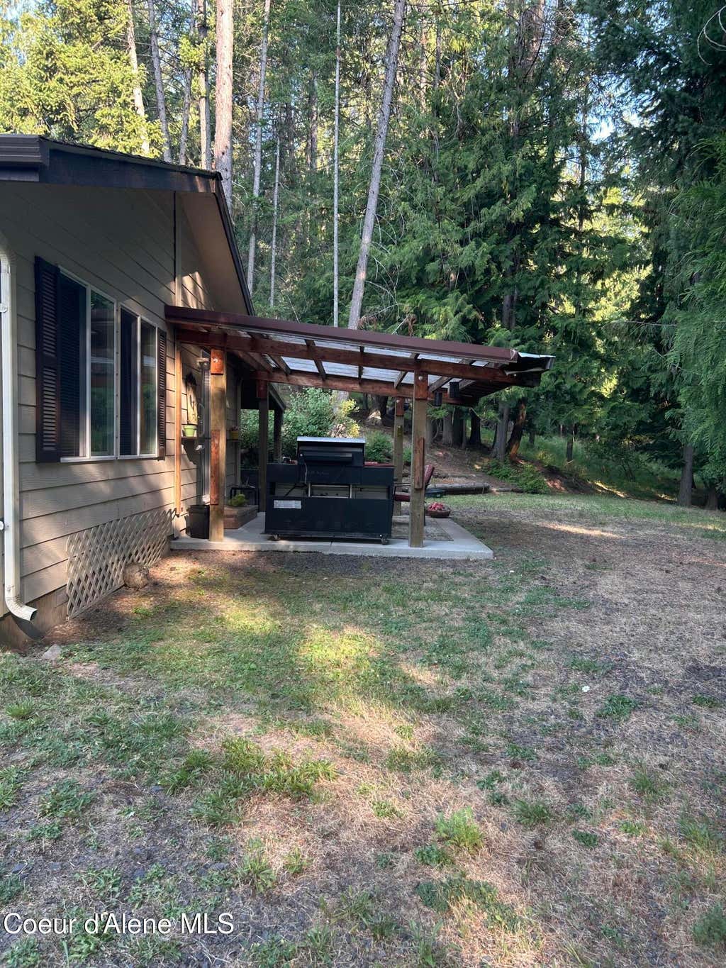 Photo of 59 Hillwood LN, St. Maries, ID 83861 (MLS # 26-7772)