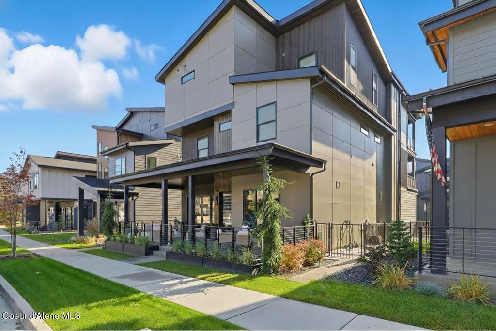 Photo of 2860 Lumber Ln, Coeur dAlene, ID 83814 (MLS # 26-390)