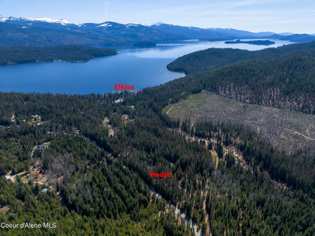 Photo of 1976 Reeder Bay Rd, Nordman, ID 83848 (MLS # 26-3323)
