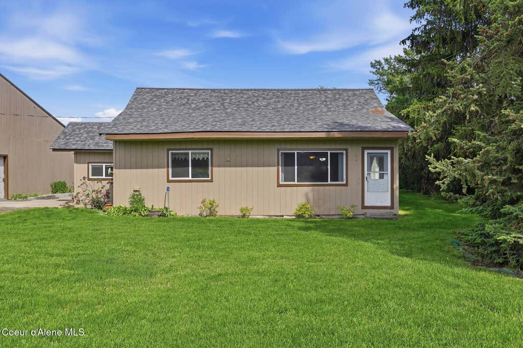 Photo of 154 15th, Plummer, ID 83851 (MLS # 26-6193)