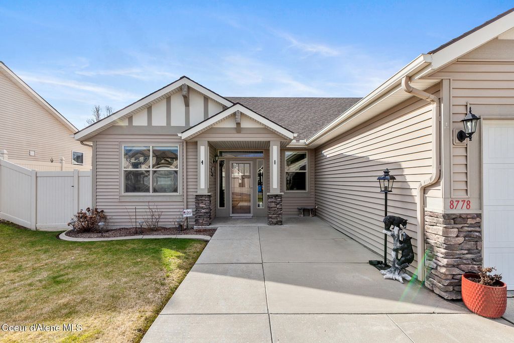 Photo of 8778 Salmonberry Loop, Hayden, ID 83835 (MLS # 26-1761)