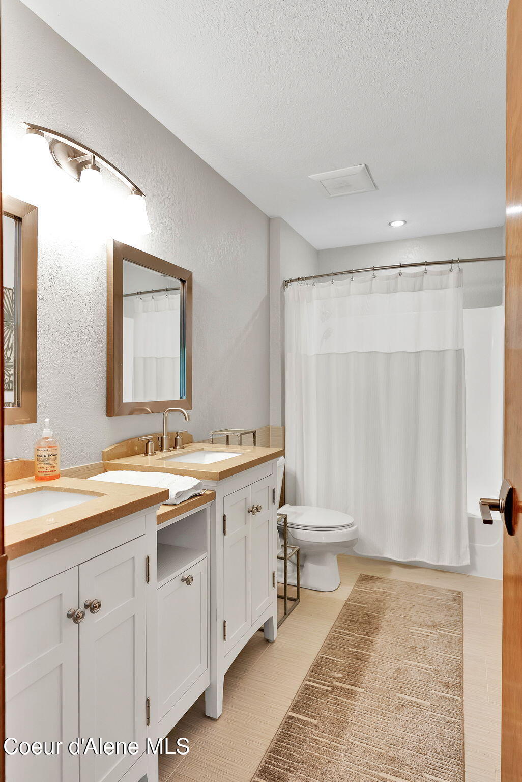 3011 E Fernan Ct, Coeur d'Alene, Alaska image 15
