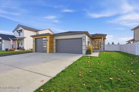 Photo of 3294 GIOVANNI Ln, Hayden, ID 83835 (MLS # 25-11134)