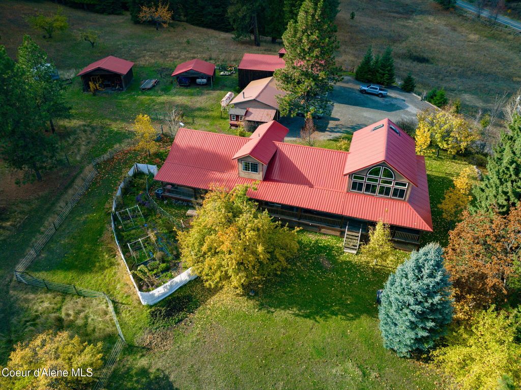 Photo of 6584 Burma Rd, Harrison, ID 83833 (MLS # 25-10985)