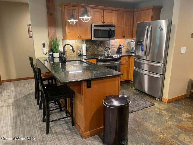 Photo of 834 McKinley AVE #406, Kellogg, ID 83837 (MLS # 26-6153)