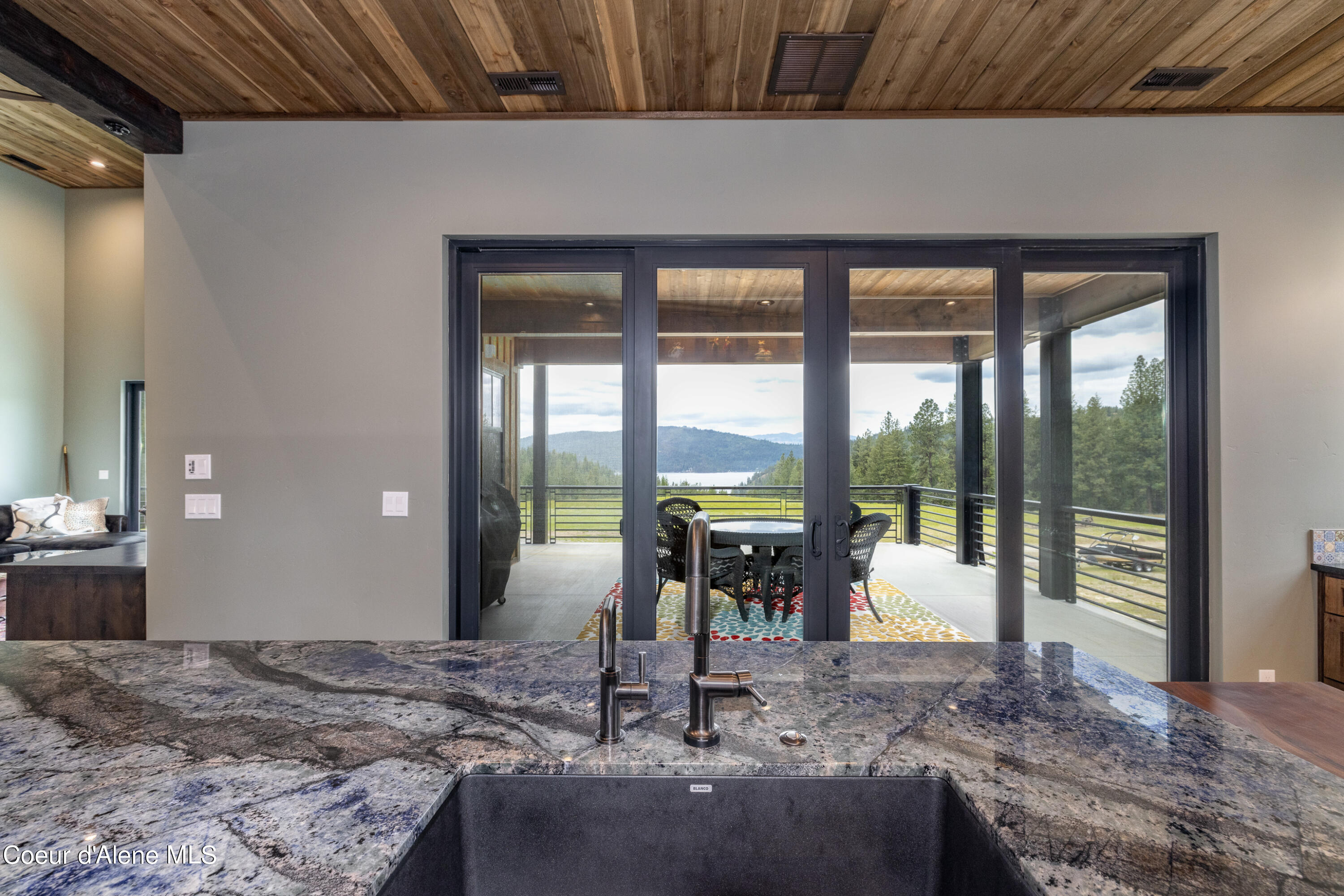 11065 S Carlin Bay Rd, Harrison, Idaho image 11