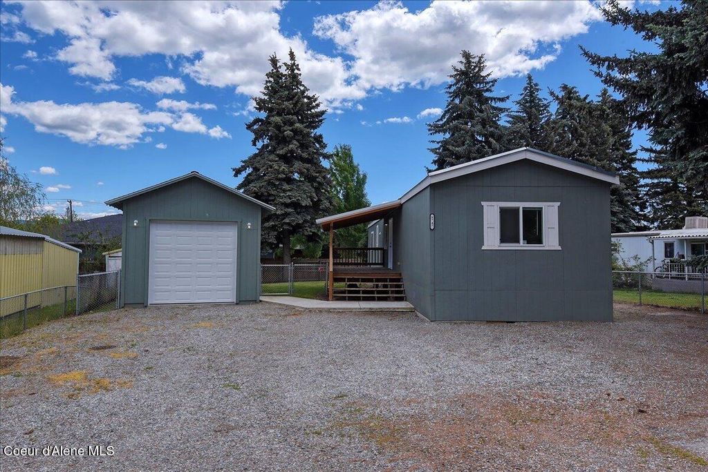 Photo of 8747 Starr LOOP, Hayden, ID 83835 (MLS # 26-6098)