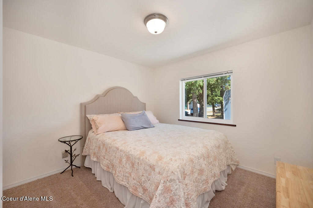 6066 W Washington St, Spirit Lake, Texas image 32