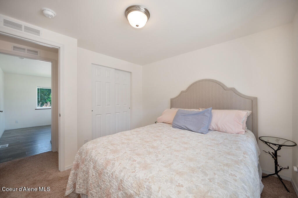6066 W Washington St, Spirit Lake, Texas image 33