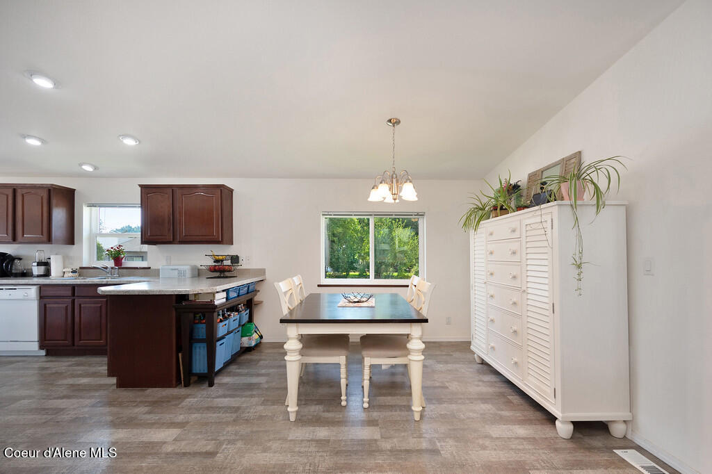 6066 W Washington St, Spirit Lake, Texas image 11