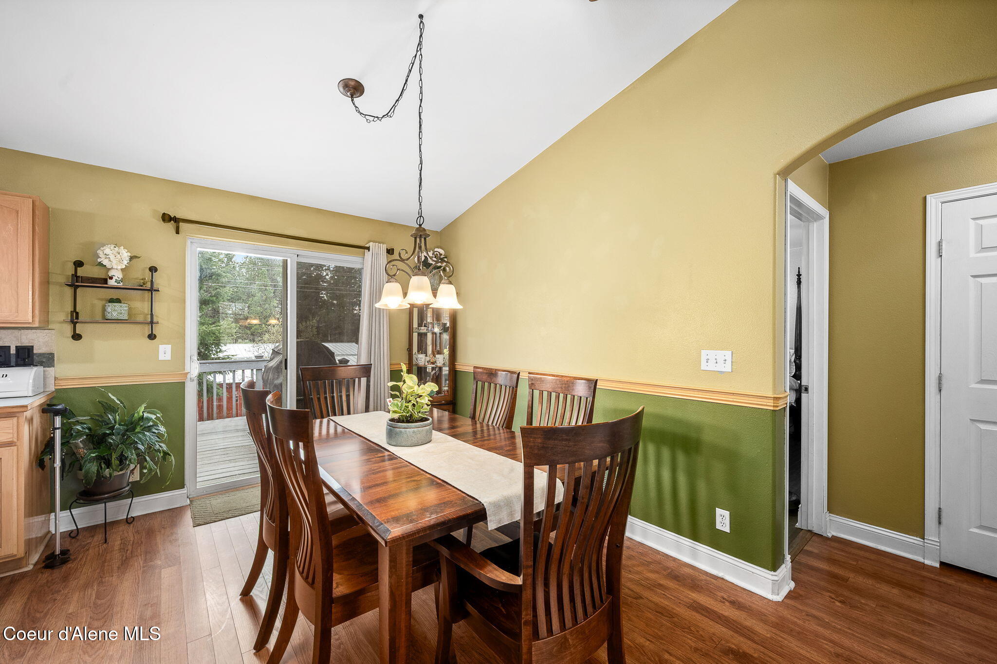 2790 W Versailles Dr, Coeur d'Alene, Idaho image 9