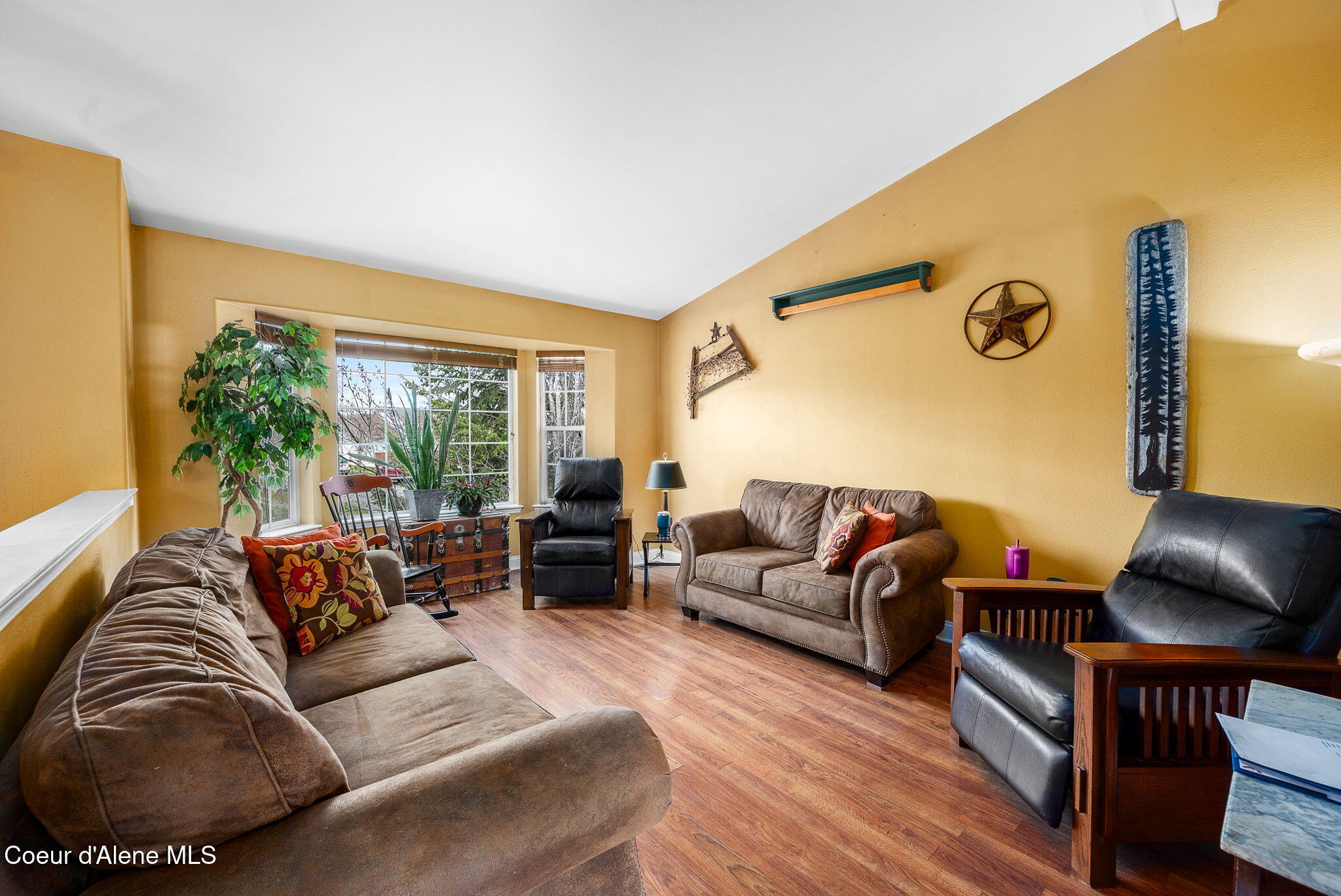 2790 W Versailles Dr, Coeur d'Alene, Idaho image 8