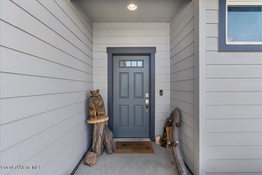 Photo of 5138 GUMWOOD Cir, Post Falls, ID 83854 (MLS # 25-9613)