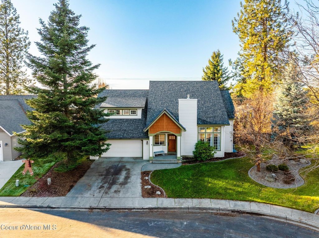 Photo of 1848 NOBLE Cir, Coeur dAlene, ID 83815 (MLS # 25-11198)