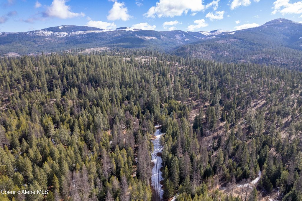 Photo of 5341 Hoo Doo Loop, Oldtown, ID 83822 (MLS # 25-7311)