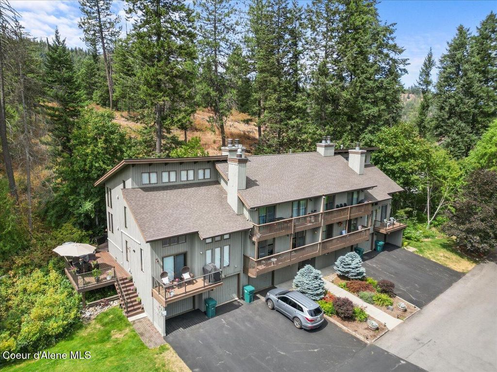 Photo of 5276 Racquet RD #UNIT 10, Rathdrum, ID 83858 (MLS # 26-4460)