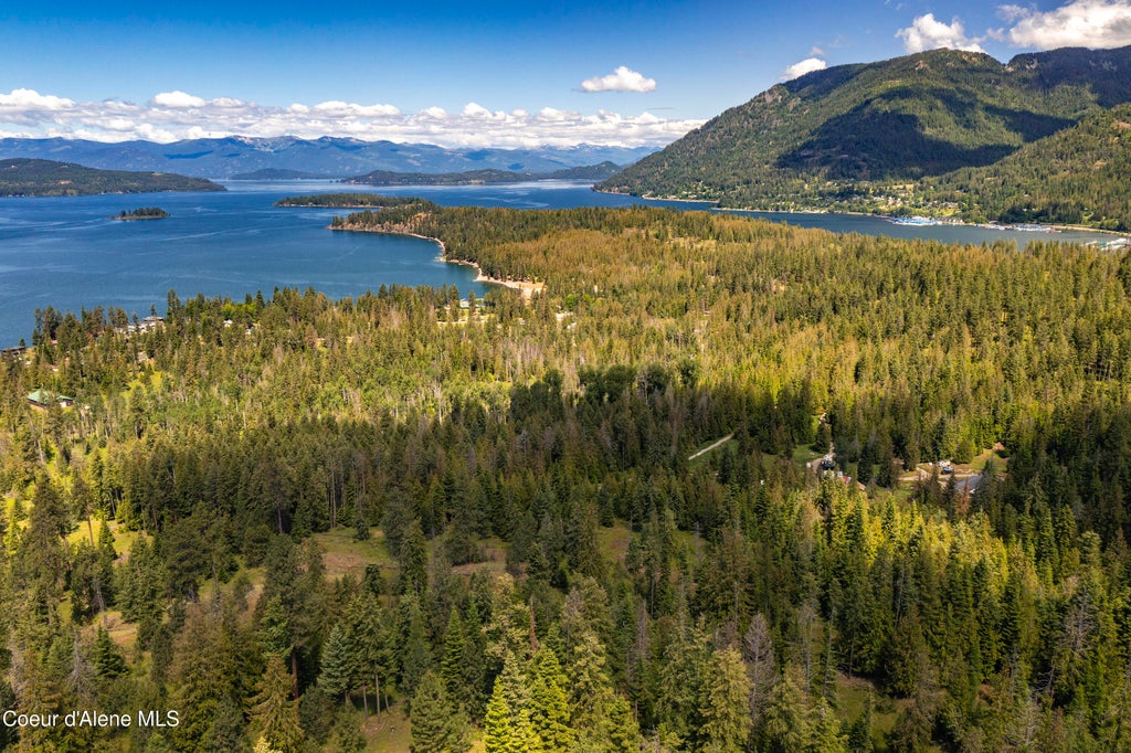 Photo of 166 Demers Dr, Hope, ID 83836 (MLS # 26-6412)