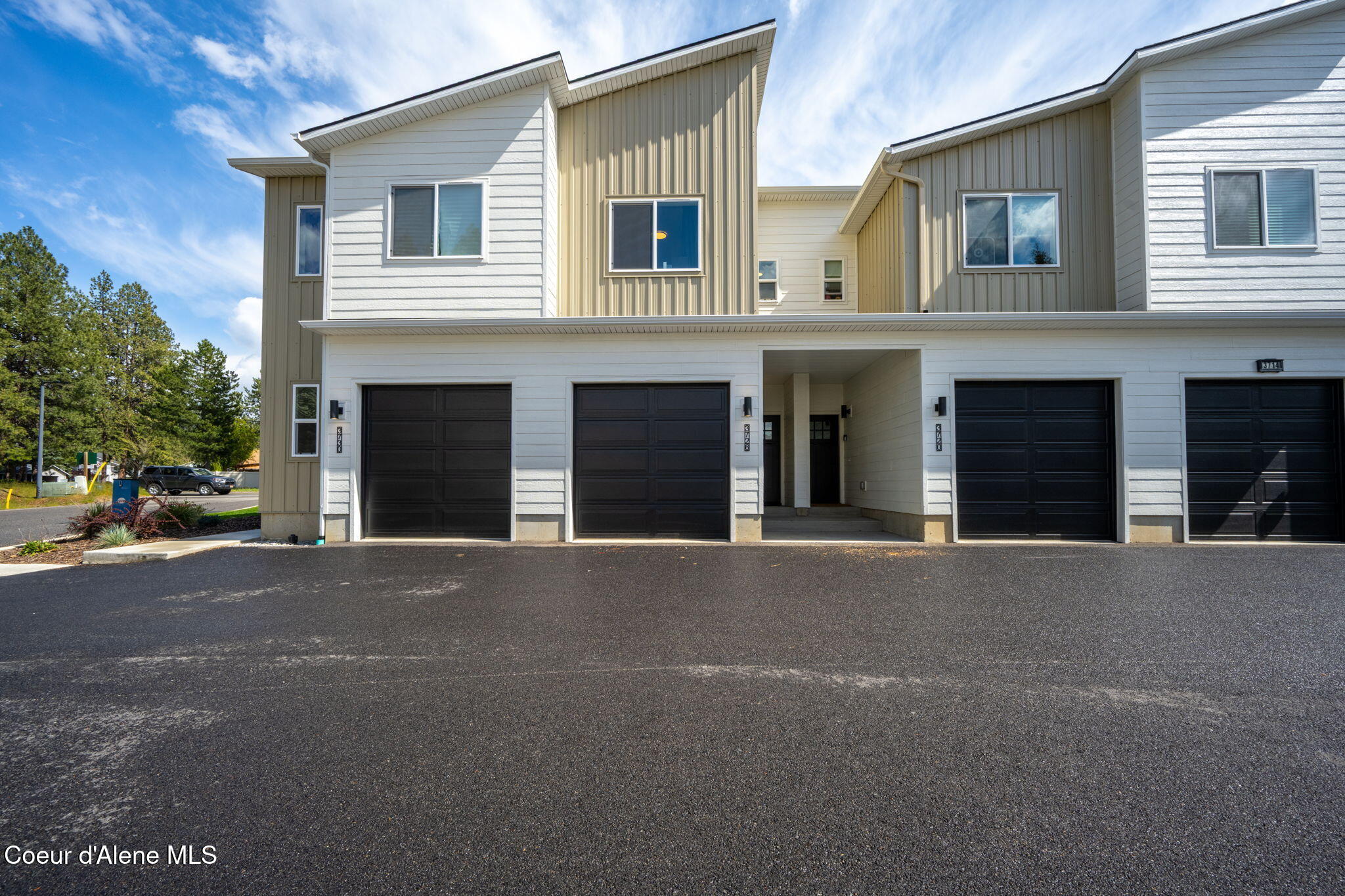 3726 Torrey Pine