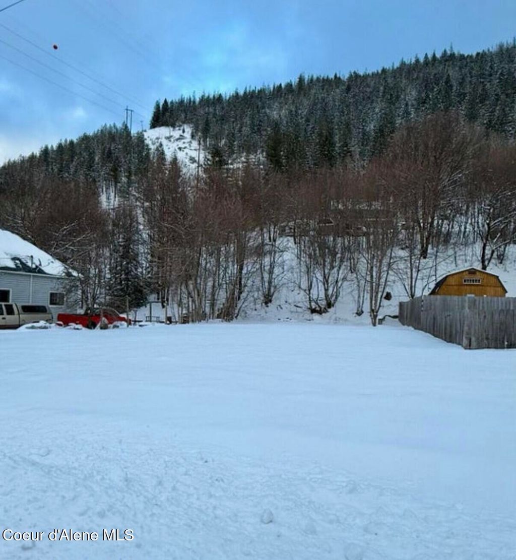 Photo of 827 Division, Kellogg, ID 83837 (MLS # 26-1171)