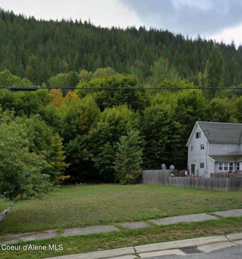 Photo of 827 Division, Kellogg, ID 83837 (MLS # 26-1171)