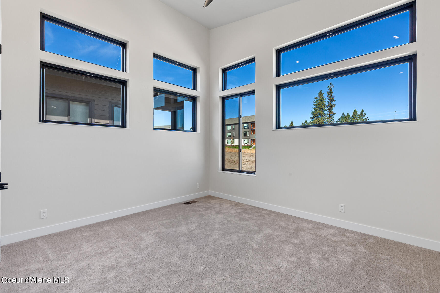 2881 W Lumber Ln, Coeur d'Alene, Texas image 26