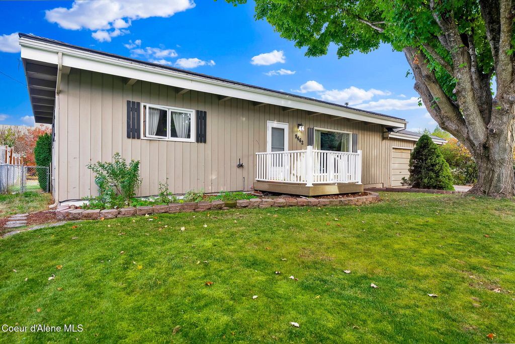 Photo of 9462 BAACK St, Hayden, ID 83835 (MLS # 25-10383)